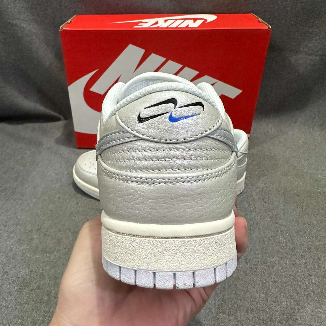 louis vuitton nike sb